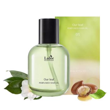 Увлажняющее парфюмированное масло для сухих и повреждённых волос LADOR Perfumed Hair Oil 03 Our Leaf 80 ml Увлажняющее парфюмированное масло для сухих и повреждённых волос LADOR Perfumed Hair Oil 03 Our Leaf 80 ml