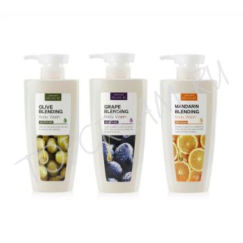 Гель для душа с натуральными экстрактами и маслами WELCOS Around Me Blending Body Wash Гель для душа с натуральными экстрактами и маслами WELCOS Around Me Blending Body Wash