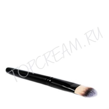 Кисть для нанесения тональной основы HOLIKA HOLIKA Foundation Brush Кисть для нанесения тональной основы HOLIKA HOLIKA Foundation Brush