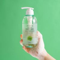 Гель для душа с центеллой и чайным деревом WELCOS Around Me Relaxing Body Care Cicatreecare Body Wash - вид 2 миниатюра