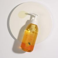 Гель для душа с экстрактом цитрона WELCOS Around Me Natural Perfume Vita Body Wash Yuja - вид 2 миниатюра