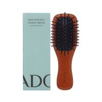 Деревянная мини-расчёска для волос LADOR Mini Wood Paddle Brush