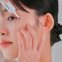 Восстанавливающий крем для кожи вокруг глаз с экстрактом нони и пептидами CELIMAX The Real Noni Ultimate Eye Cream - вид 3 миниатюра