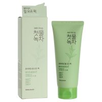 Увлажняющая очищающая пенка с экстрактом зеленого чая WELCOS Kwailnara Green Tea Moist Cleansing Foam